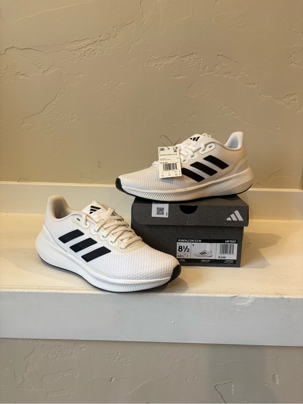 Running Shoes: Adidas Runfalcon 3.0 Women's Running Shoes. 
Sz: 8.5